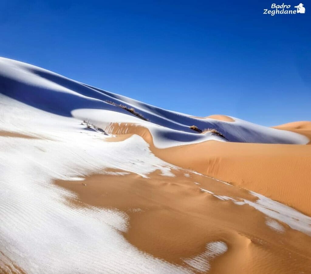 الرمال الذهبية الممزوجة بالجليد عين الصفراء الجزائر